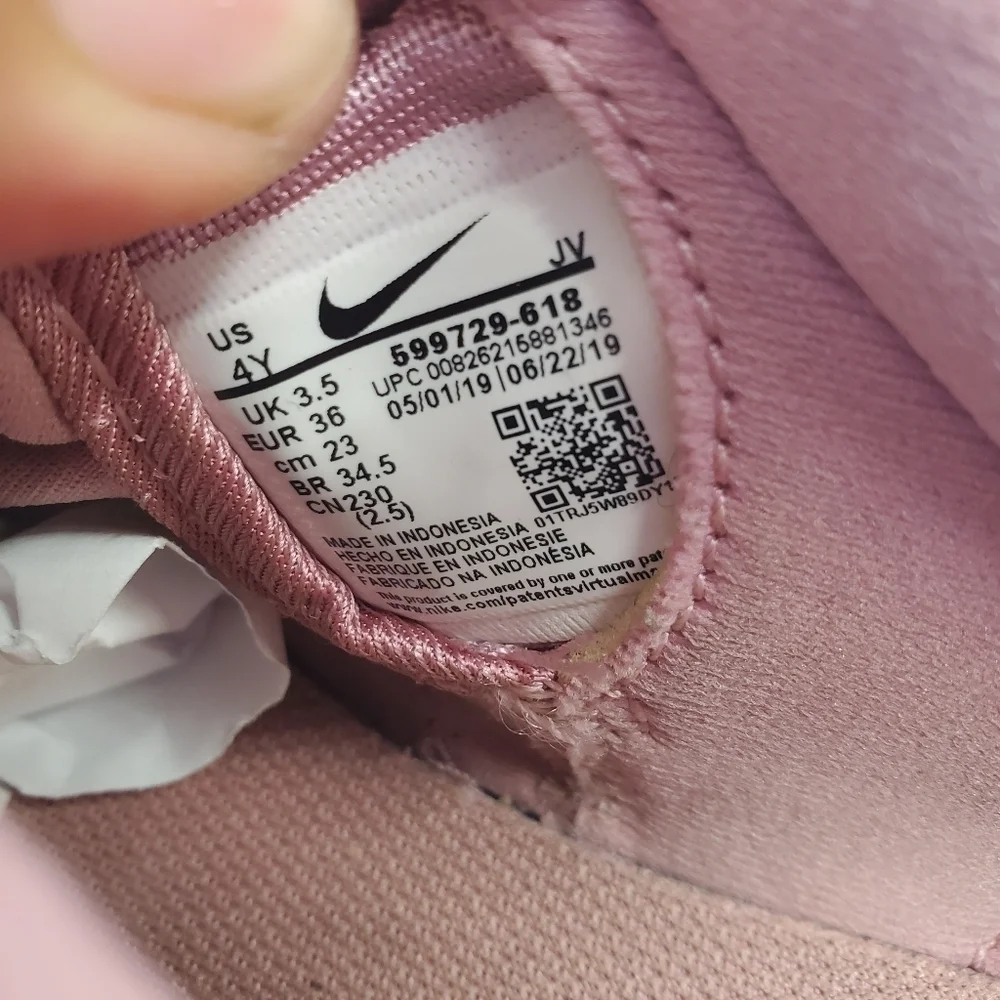 Nike Shoes 4 Youth Roshe Run One ‘Element Pink' 599729-618 Sneakers